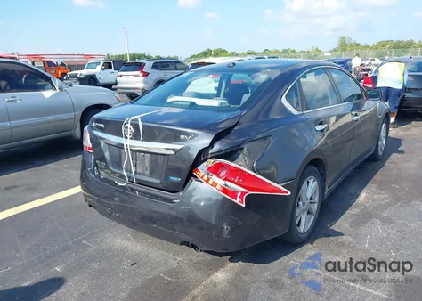 2014 Nissan Altima 2.5 Sv from USA, damaged, VIN 1N4AL3AP0EC187681